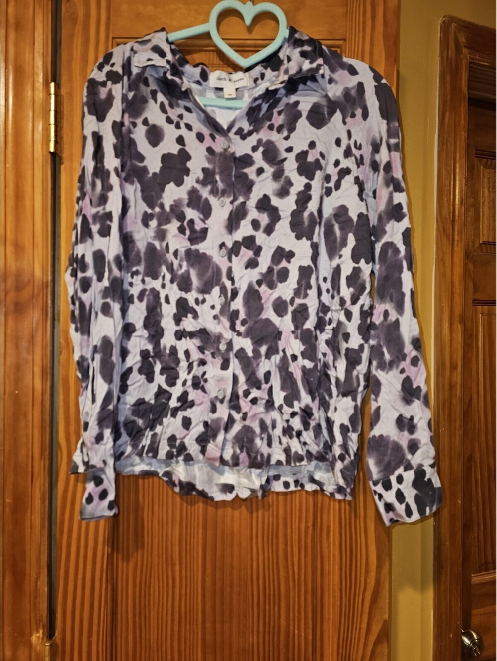 Cloth And Stone Womens Button Up Shirt Size Medium Purple Animal Print